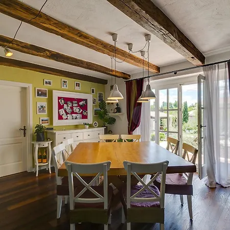 Experience For 8 People With Private 46 M2 Heated Pool & Pet Friendly